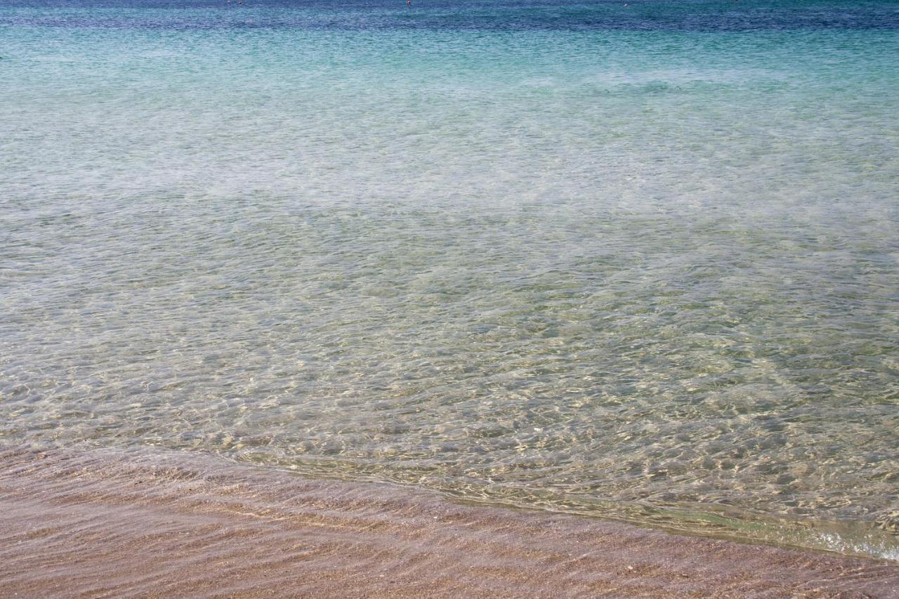 Appartamento fronte mare e spiaggia Torre Mozza Esterno foto
