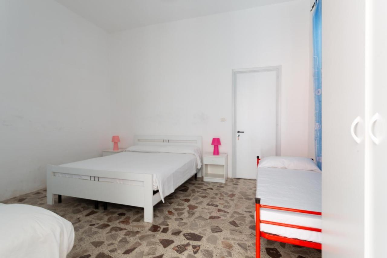 Appartamento fronte mare e spiaggia Torre Mozza Esterno foto